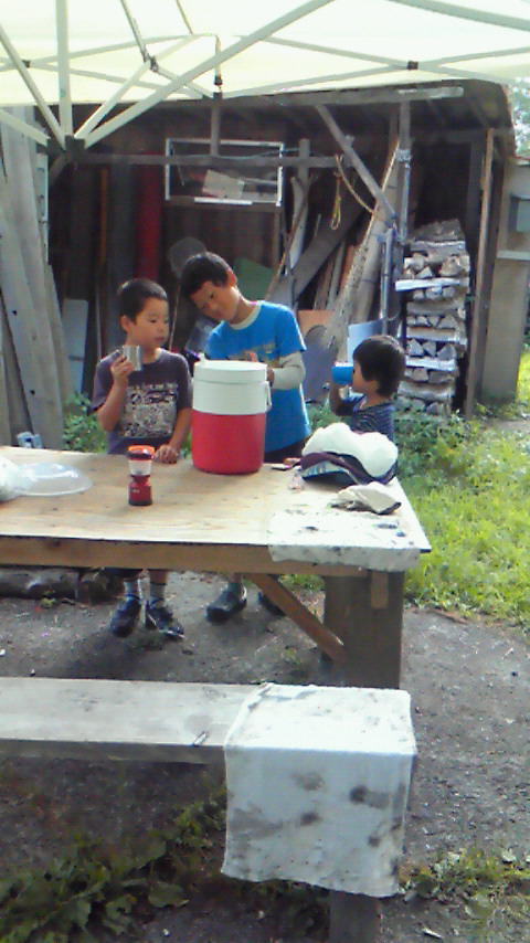 201108161714000.jpg